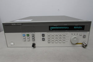 Agilent 83712B Synthesized CW Generator, 10 MHz to 20GHz Opt 1E1