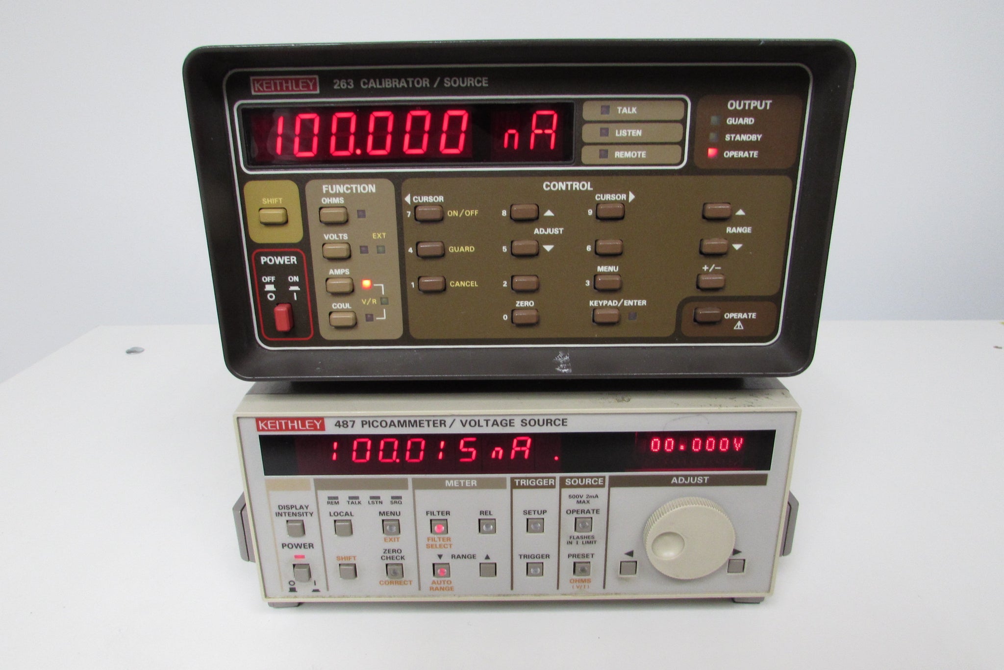 Keithley 487 Picoammeter / Voltage source – COGWELL