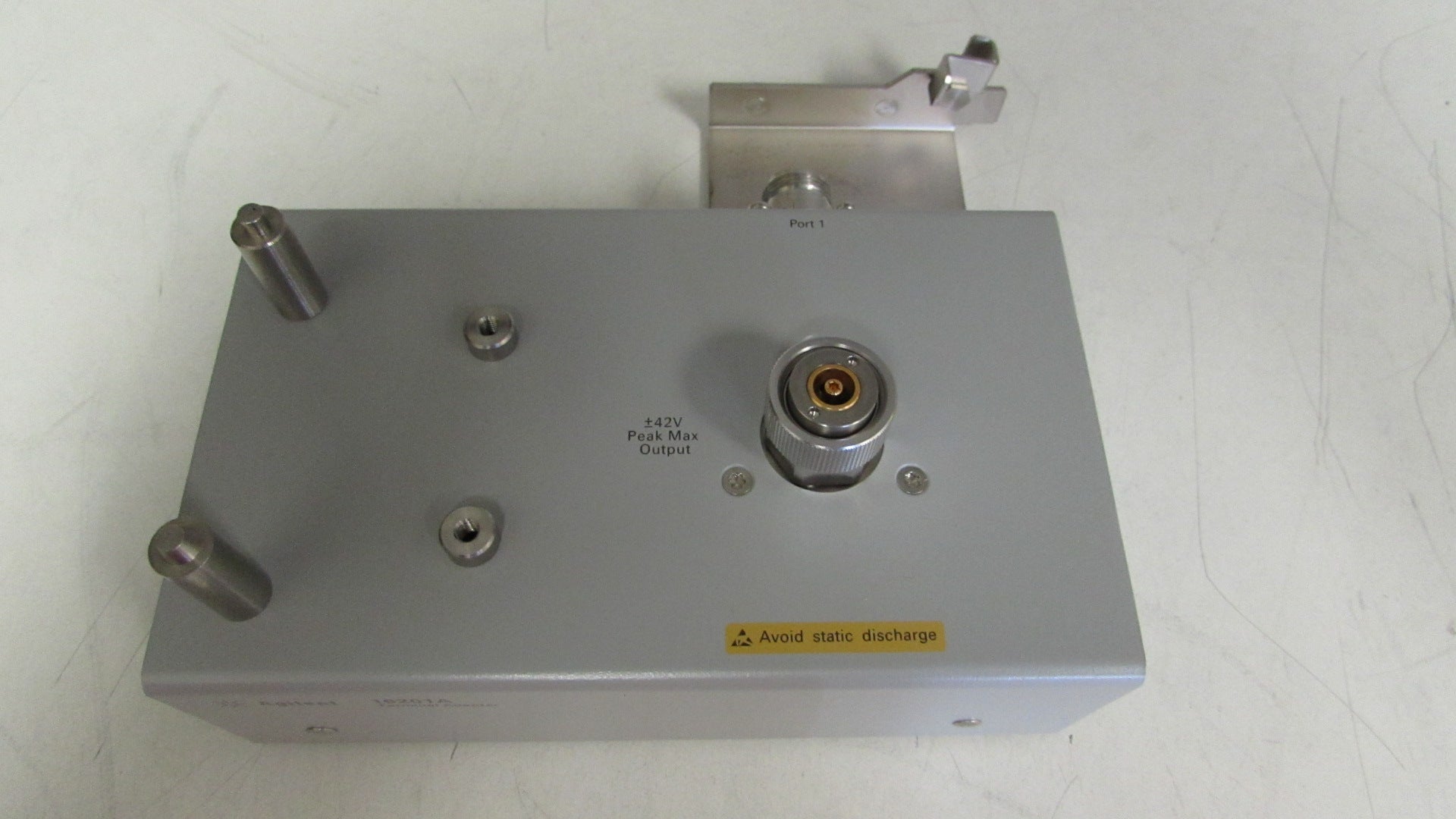 Agilent 16201A Opt 001 7mm Terminal Fixture – COGWELL